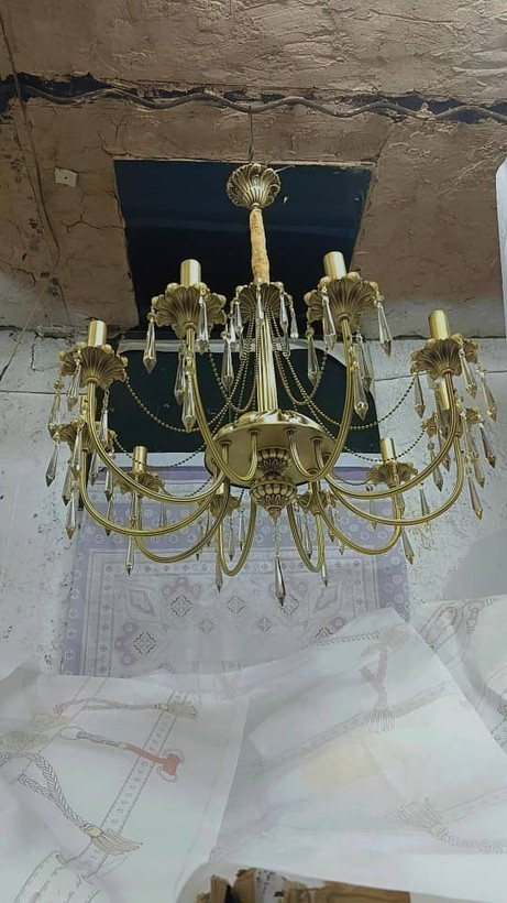 ,لوستر کنار سالنی دیوار کوب و اباژورمراکشی و برنجی